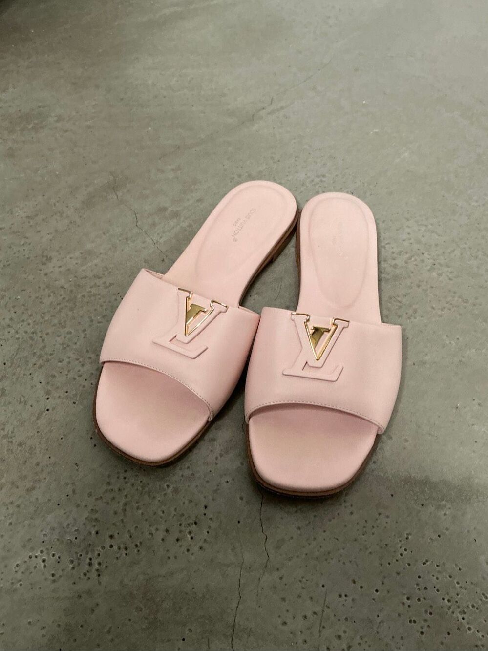 Louis Vuitton Calf LV Mare Flat Mule Sandals | Pink in Size 37